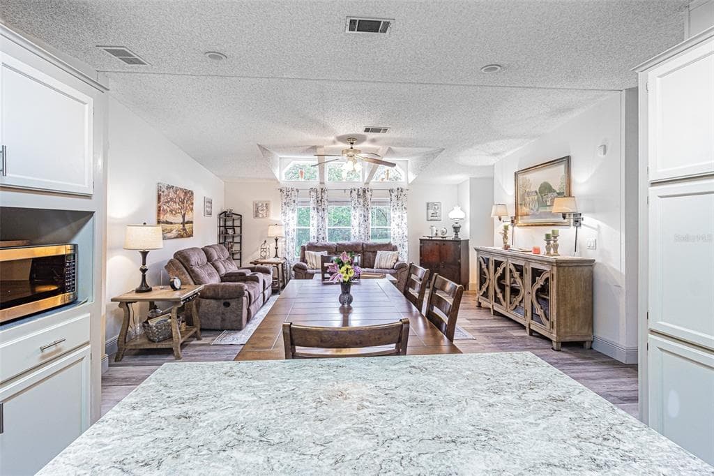 3349 OAKWOOD DRIVE, WESLEY CHAPEL, FL 33543 — zdjęcie 4