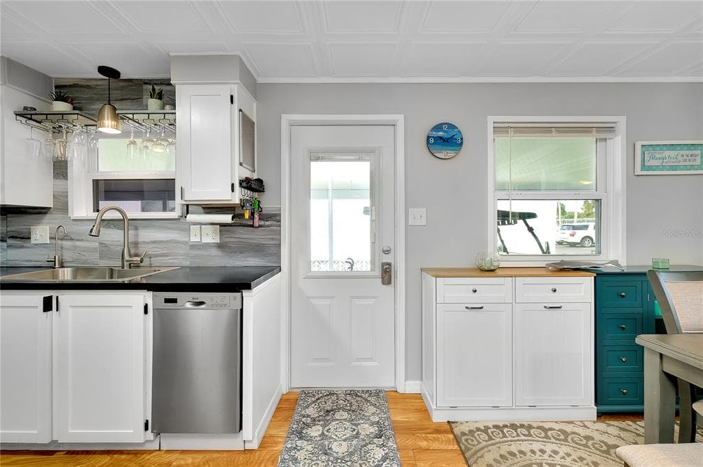 214 ROMA ROAD, VENICE, FL 34285 — zdjęcie 3