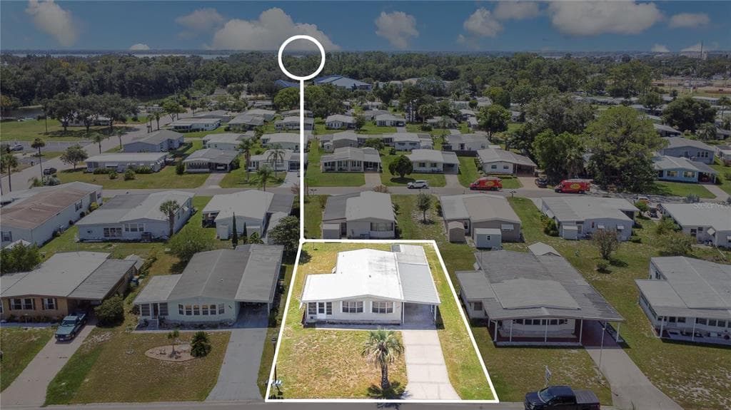 1207 APACHE CIRCLE, TAVARES, FL 32778 — zdjęcie 2