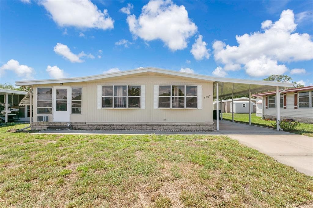 1207 APACHE CIRCLE, TAVARES, FL 32778 — zdjęcie 3