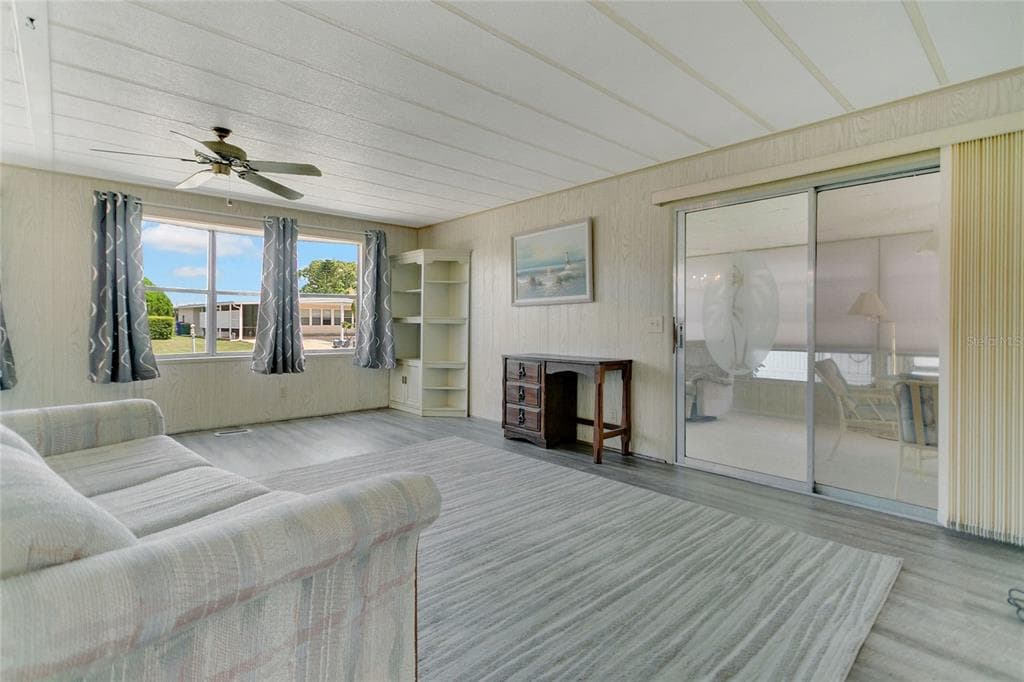 1207 APACHE CIRCLE, TAVARES, FL 32778 — zdjęcie 5