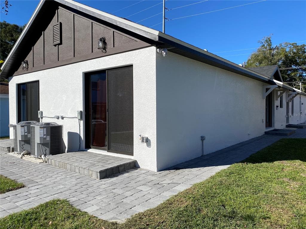 2336-2338 E JERSEY AVENUE, ORLANDO, FL 32806 — zdjęcie 4