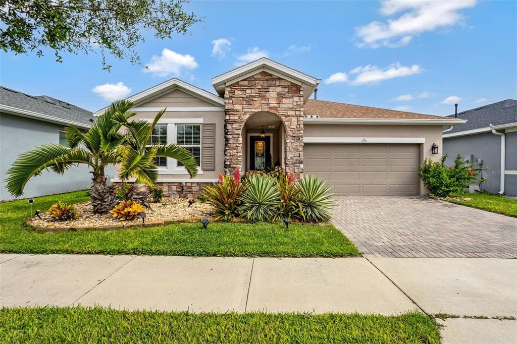 176 SILVER MAPLE ROAD, GROVELAND, FL 34736