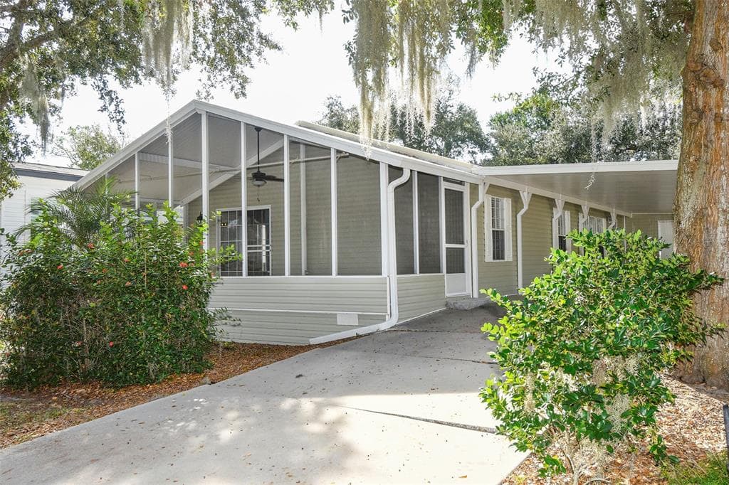 11642 MARTELL COURT, LEESBURG, FL 34788 — zdjęcie 2