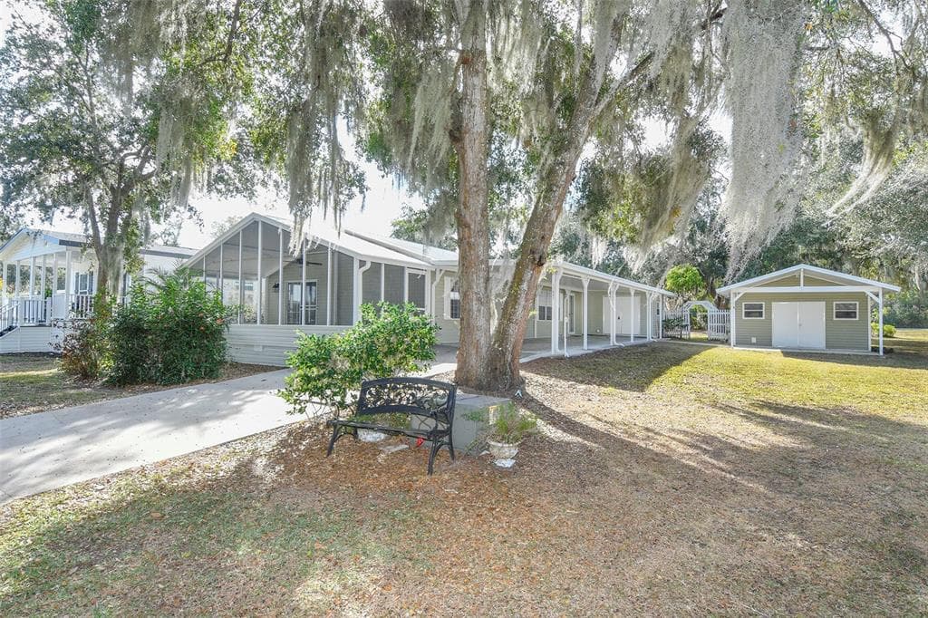 11642 MARTELL COURT, LEESBURG, FL 34788