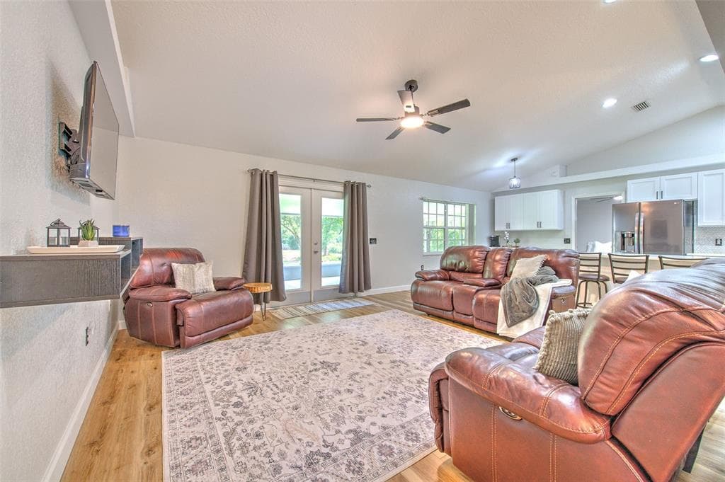 118 E HUNTER RD, PLANT CITY, FL 33565 — zdjęcie 5