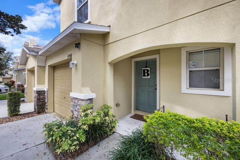 4564 LIMERICK DRIVE, TAMPA, FL 33610 — zdjęcie 2