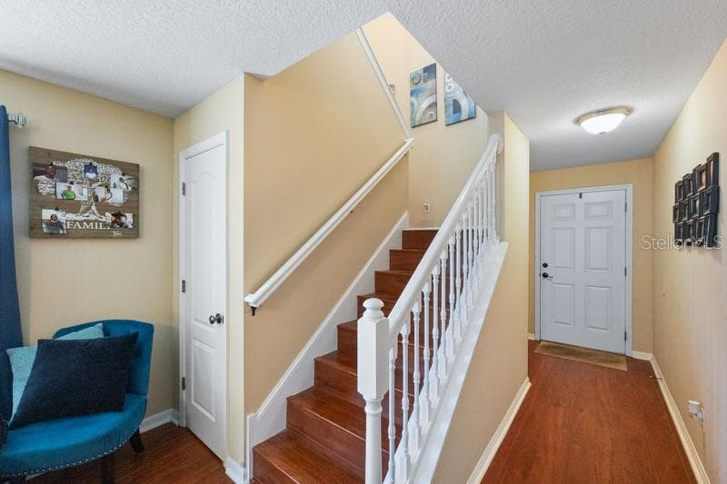4564 LIMERICK DRIVE, TAMPA, FL 33610 — zdjęcie 5