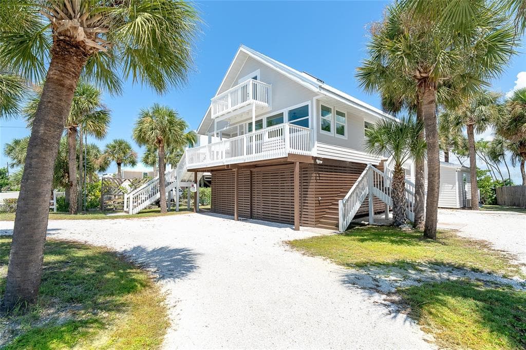 20 N GULF BOULEVARD, PLACIDA, FL 33946