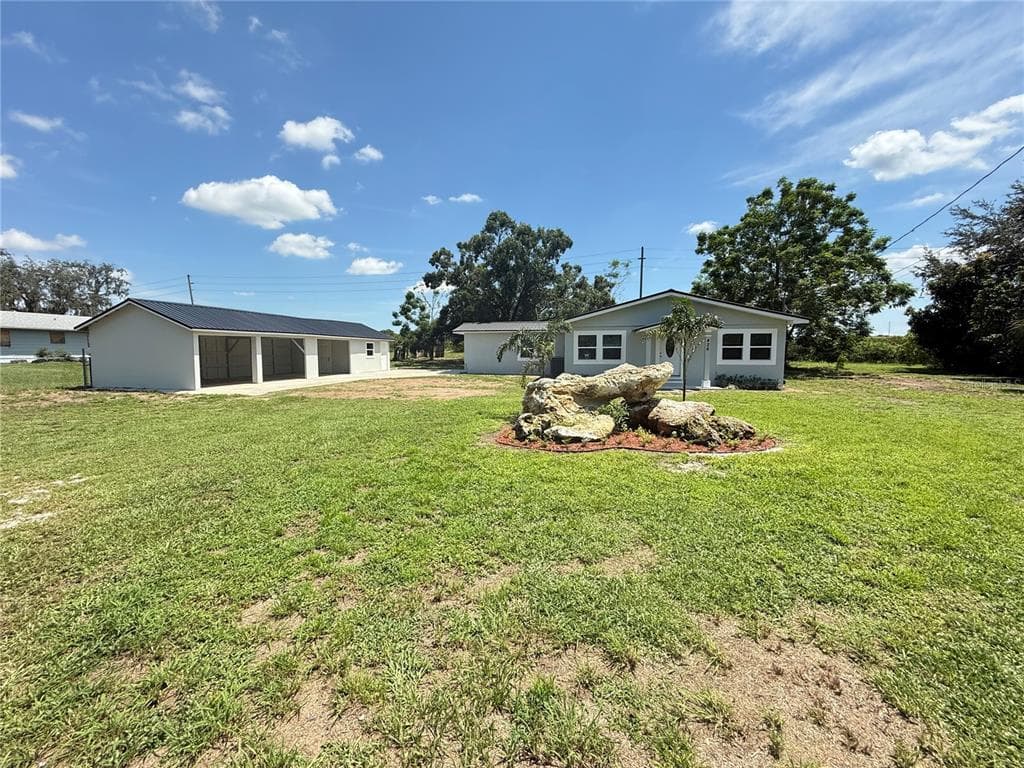 426 BECTON STREET, FROSTPROOF, FL 33843