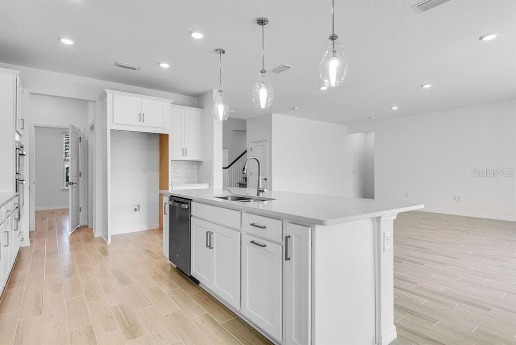 846 JUNONIA BOULEVARD, NEW SMYRNA BEACH, FL 32168 — zdjęcie 3