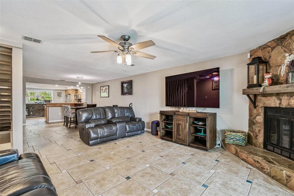 12134 CAPRI CIR S # 803, TREASURE ISLAND, FL 33706 — zdjęcie 5