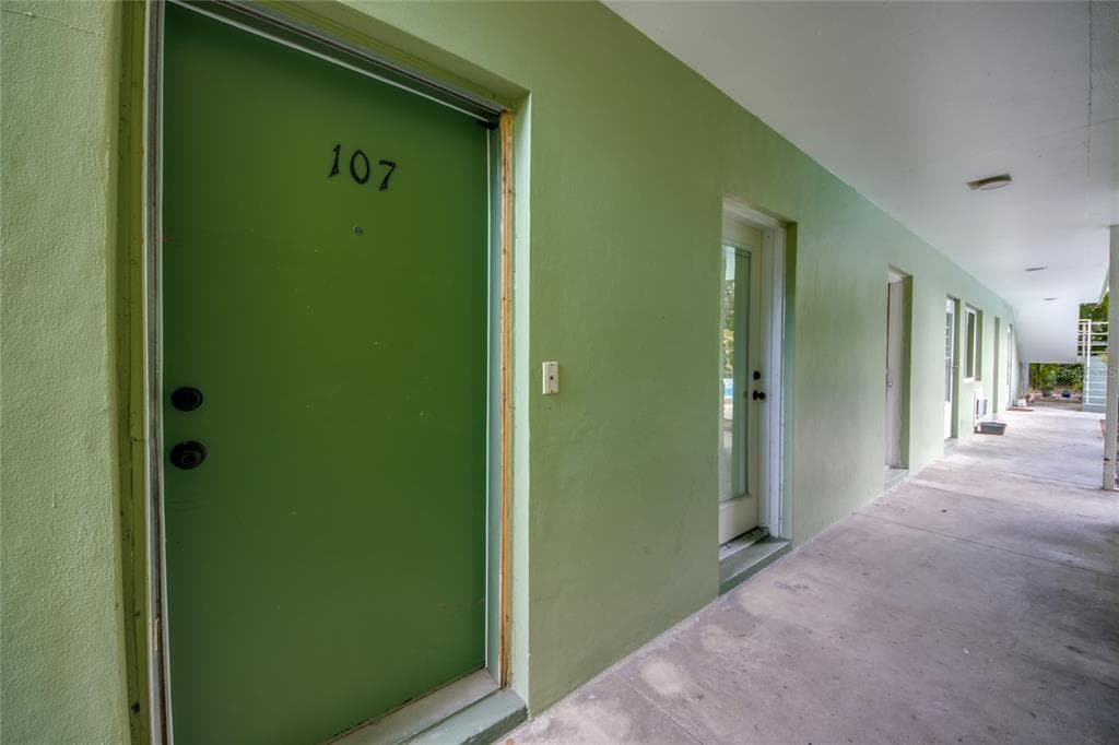 2544 1ST STREET # 107, FORT MYERS, FL 33901 — zdjęcie 5
