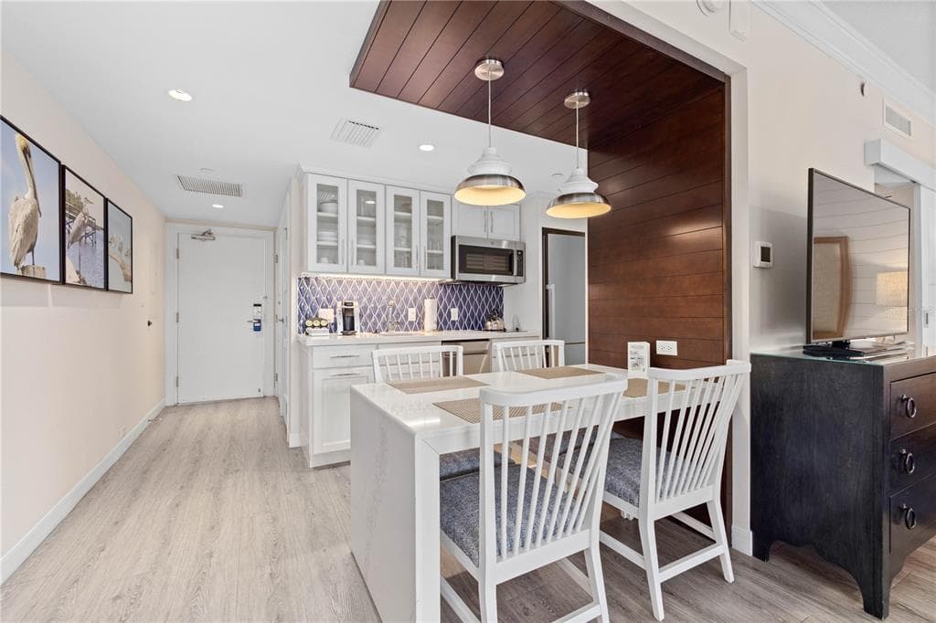 240 SANDS POINT ROAD # 4102, LONGBOAT KEY, FL 34228 — zdjęcie 4
