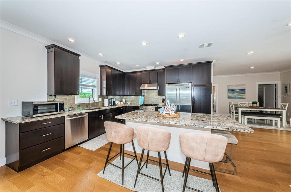 16109 3RD STREET E, REDINGTON BEACH, FL 33708 — zdjęcie 5