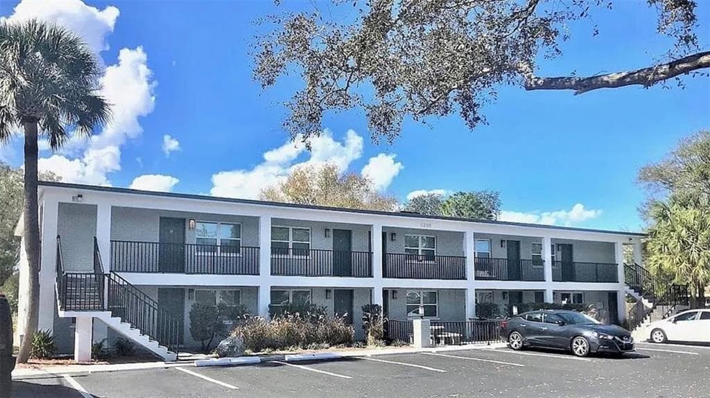 4200 1ST STREET # 2, ST PETERSBURG, FL 33703