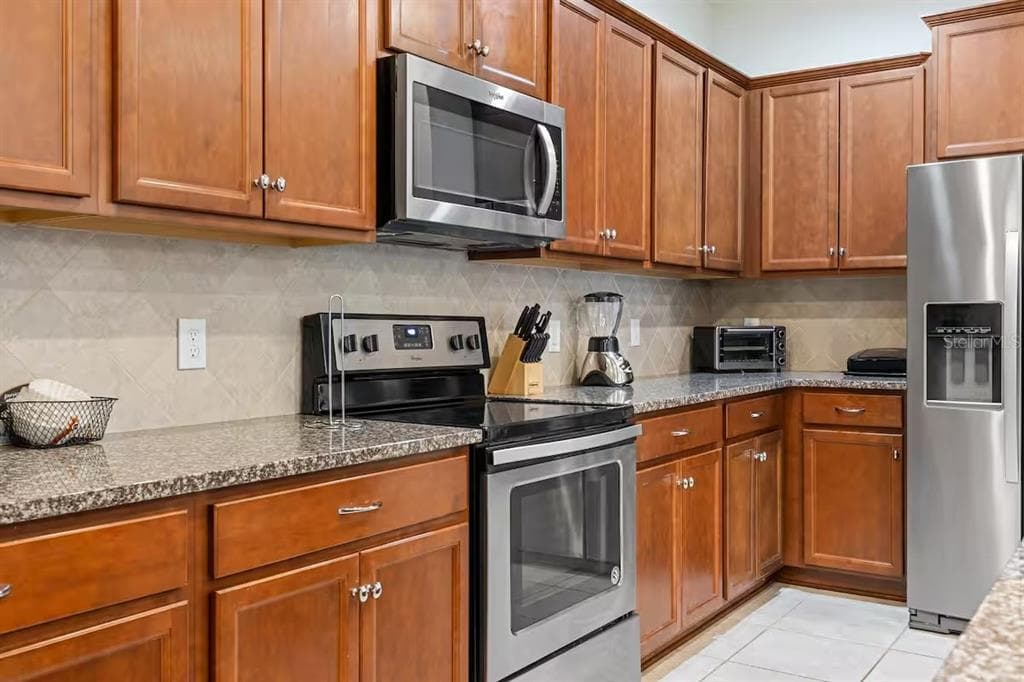 2402 DUBAI STREET, KISSIMMEE, FL 34747 — zdjęcie 4