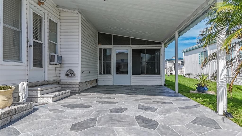 2045 KONA DRIVE, HOLIDAY, FL 34691 — zdjęcie 2