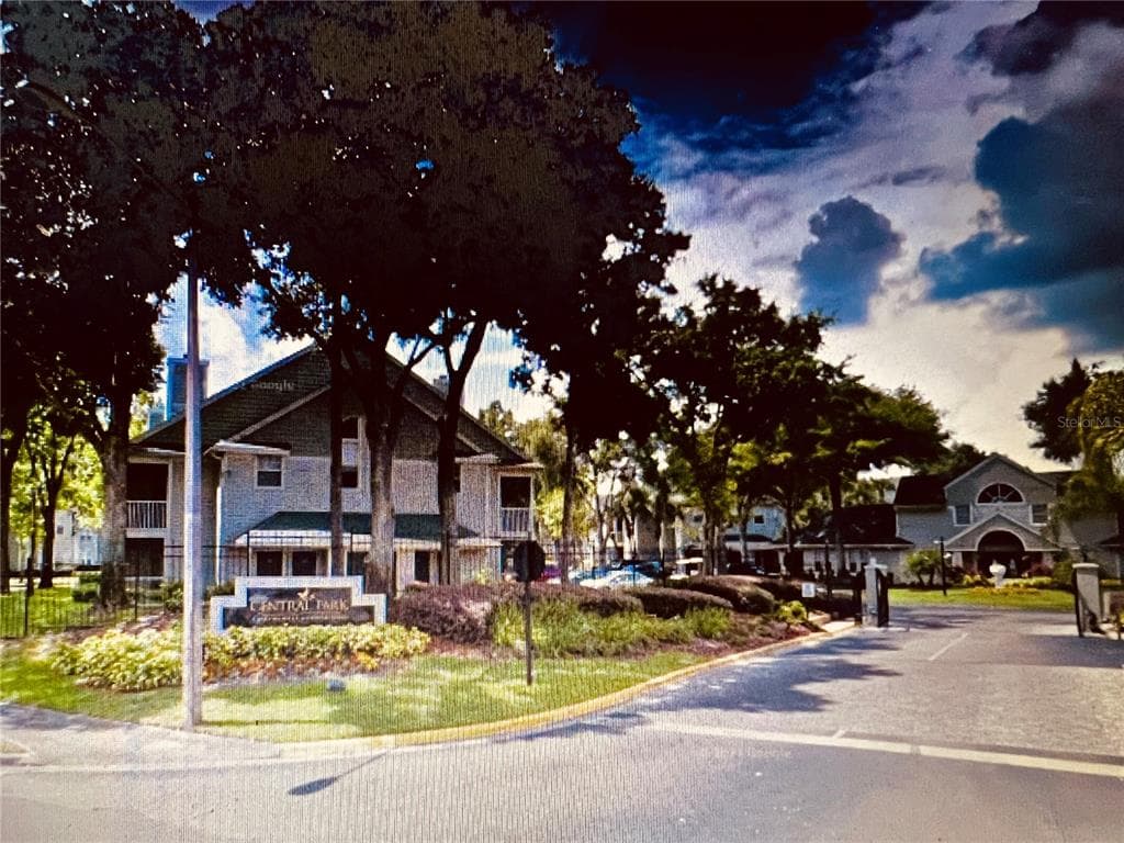 6052 WESTGATE DRIVE # 102, ORLANDO, FL 32835