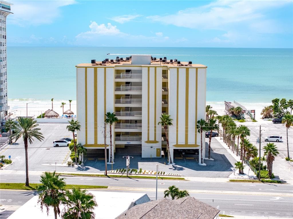 17450 GULF BOULEVARD # 206, REDINGTON SHORES, FL 33708 — zdjęcie 2