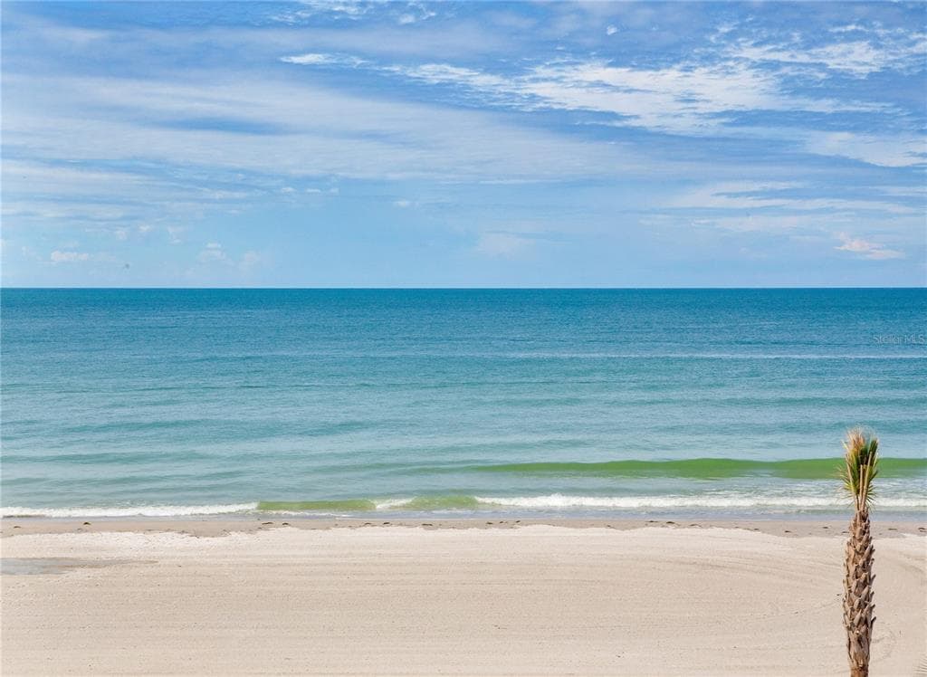 17450 GULF BOULEVARD # 206, REDINGTON SHORES, FL 33708 — zdjęcie 4
