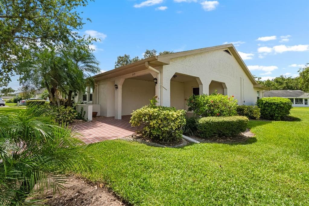 2109 HARLESTON PLACE # 2109, SUN CITY CENTER, FL 33573 — zdjęcie 5