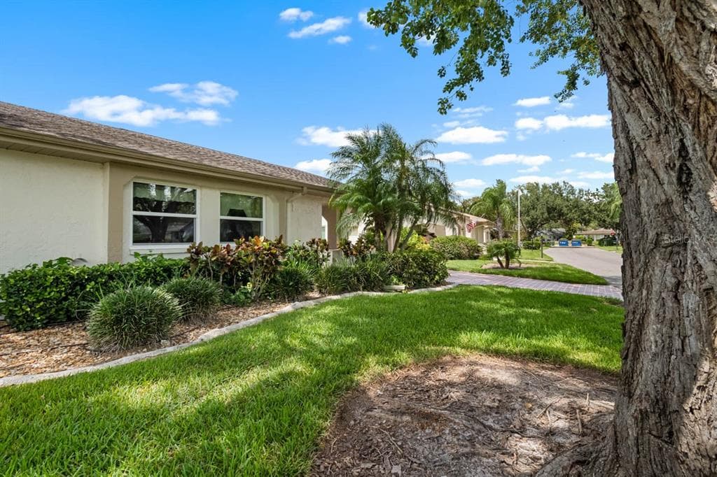 2109 HARLESTON PLACE # 2109, SUN CITY CENTER, FL 33573 — zdjęcie 4