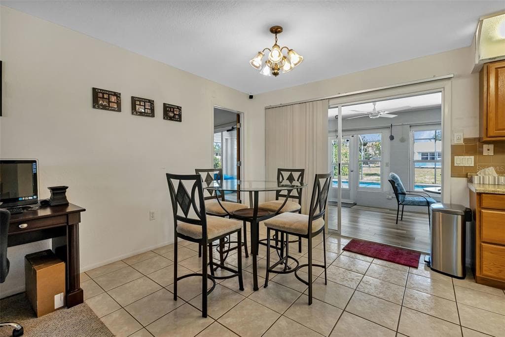 745 COLUMBIA STREET, PORT CHARLOTTE, FL 33948 — zdjęcie 5