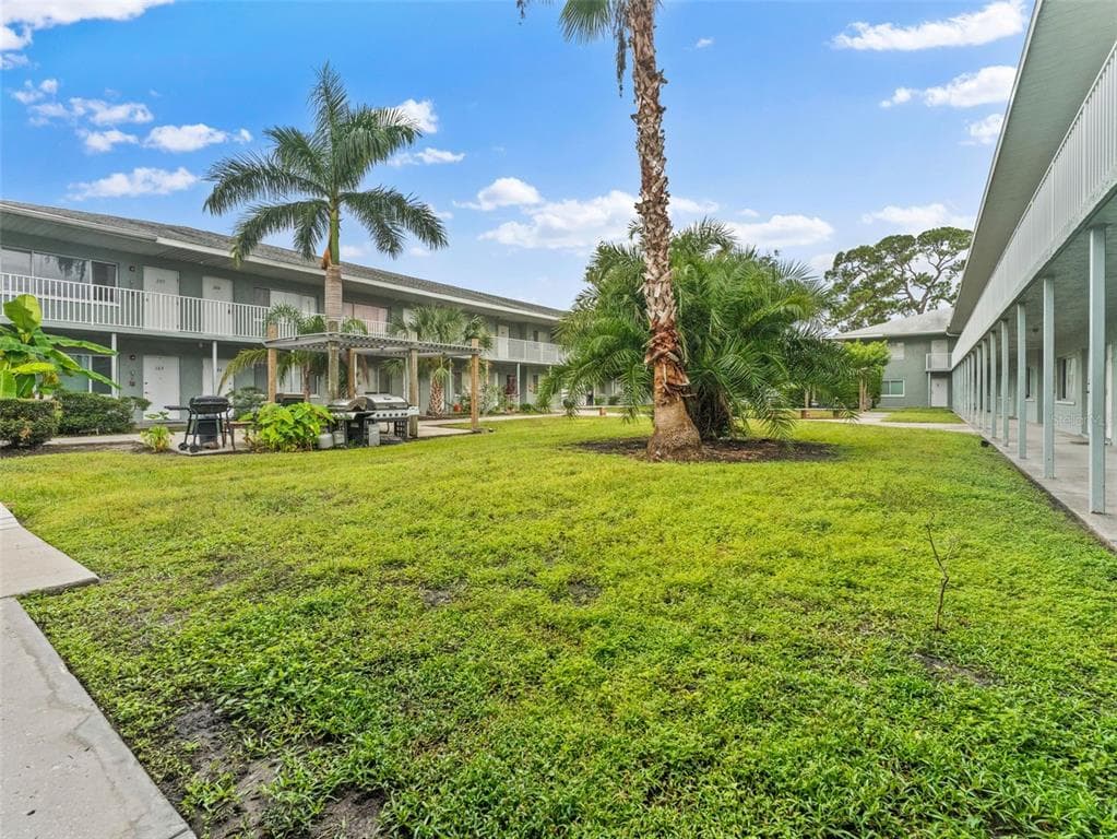 335 47TH AVENUE N # 244, ST PETERSBURG, FL 33703 — zdjęcie 2