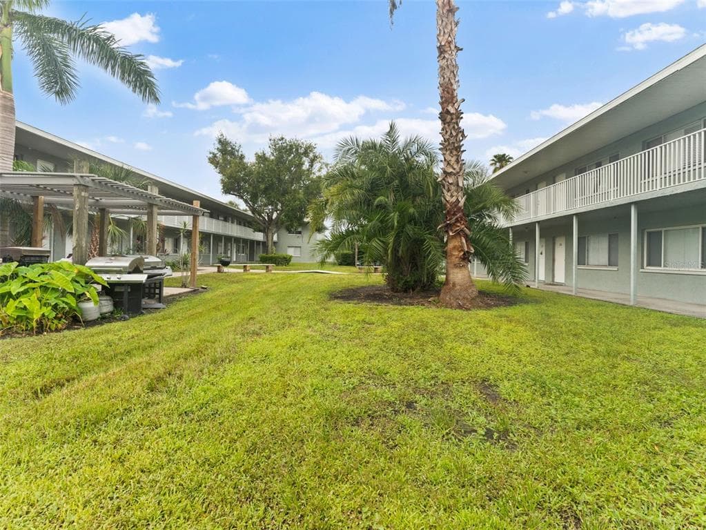 335 47TH AVENUE N # 244, ST PETERSBURG, FL 33703 — zdjęcie 3
