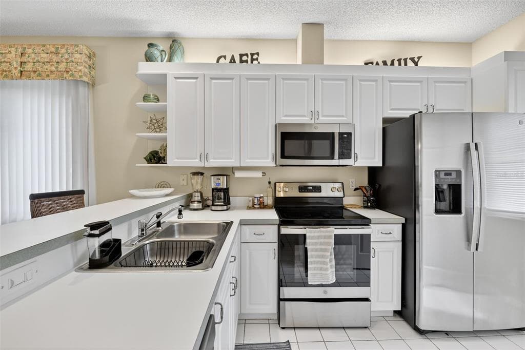 8512 54TH AVENUE CIRCLE E, BRADENTON, FL 34211 — zdjęcie 5