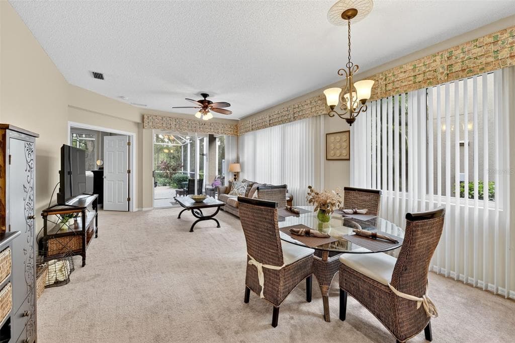 8512 54TH AVENUE CIRCLE E, BRADENTON, FL 34211 — zdjęcie 4