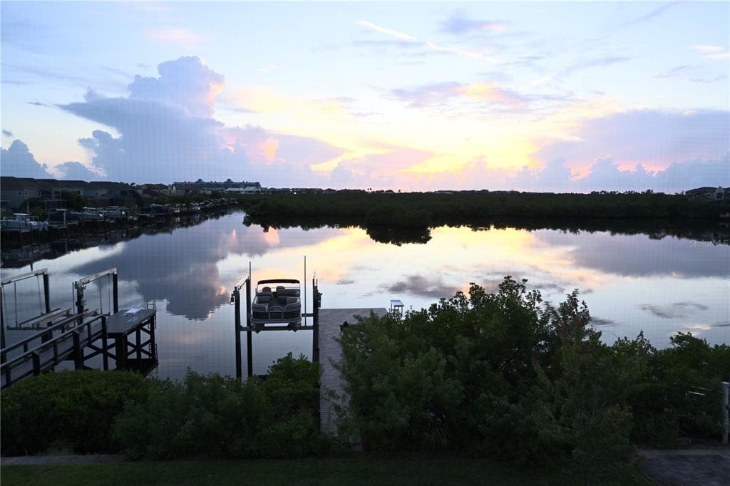1056 SEAGRAPE DRIVE, RUSKIN, FL 33570 — zdjęcie 4