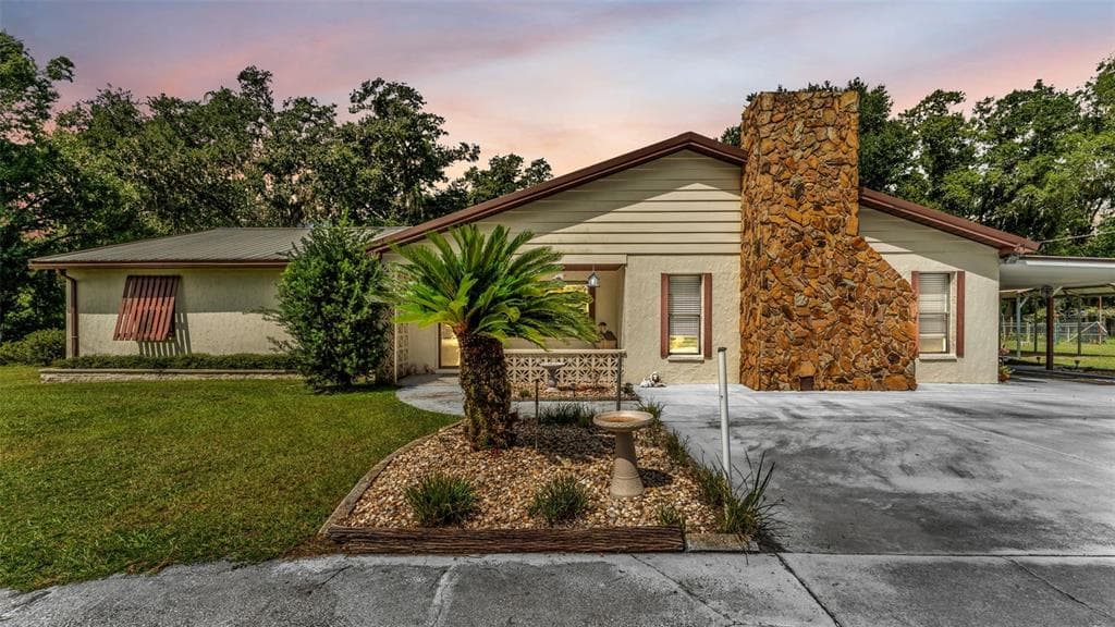 1301 LANIER ROAD, LAKELAND, FL 33810