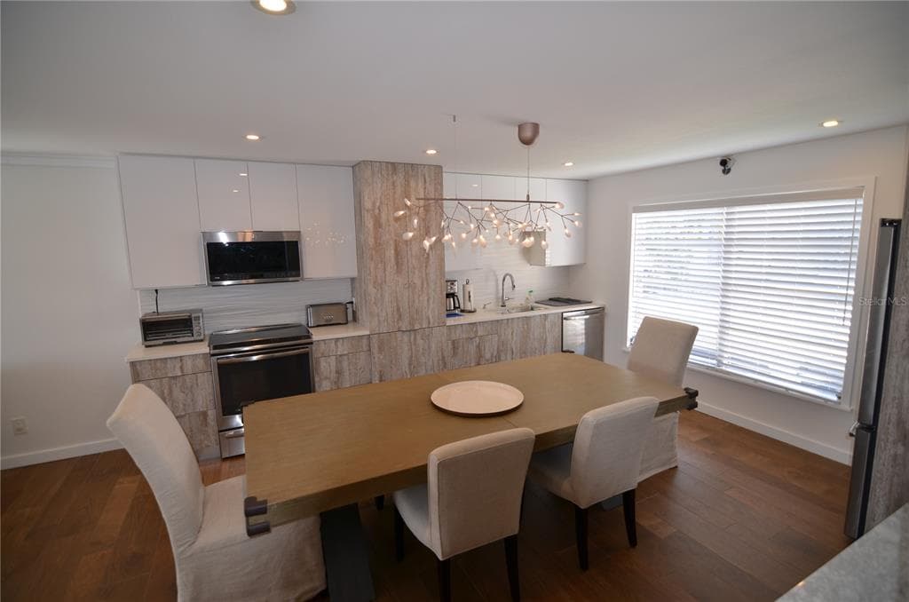 4420 EXETER DRIVE # 208, LONGBOAT KEY, FL 34228 — zdjęcie 5