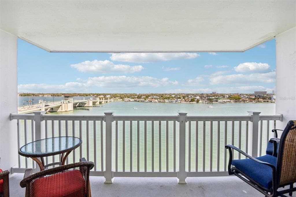 500 TREASURE ISLAND CAUSEWAY # 711, TREASURE ISLAND, FL 33706 — zdjęcie 2