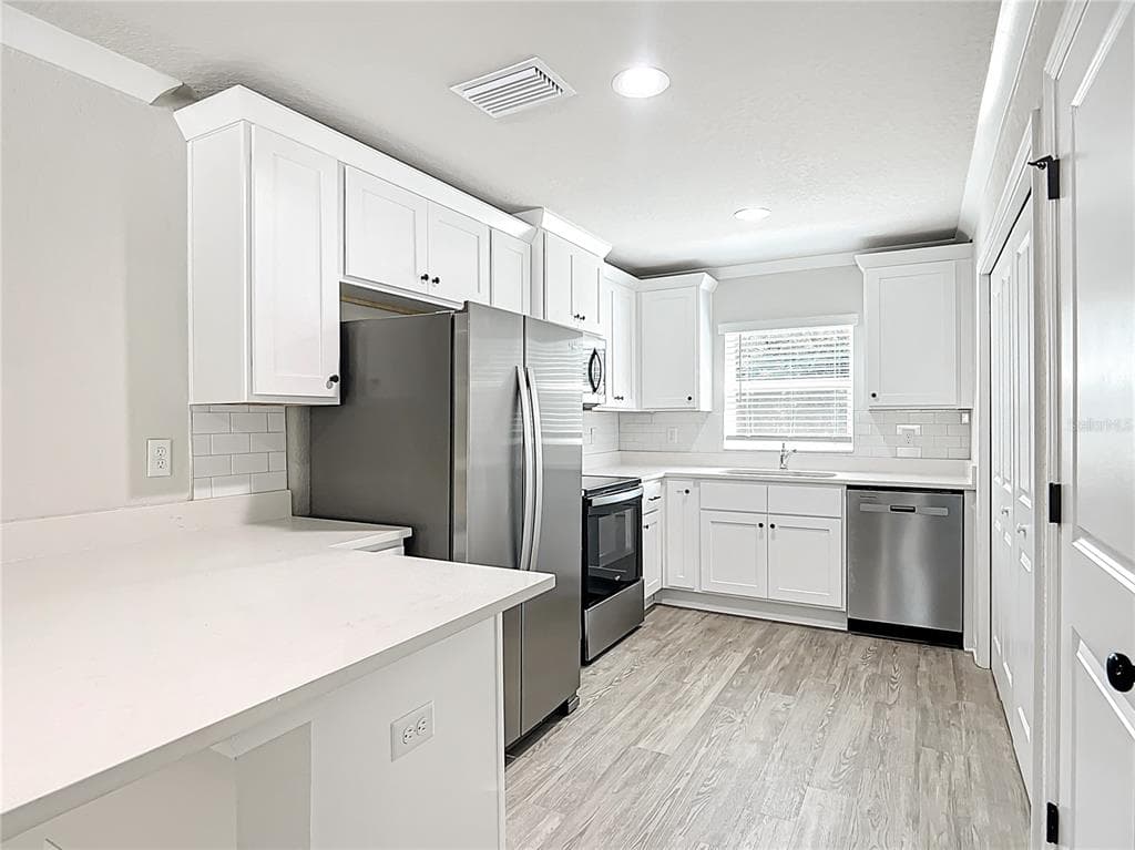 6040 W OAK PARK BOULEVARD, HOMOSASSA, FL 34446 — zdjęcie 4