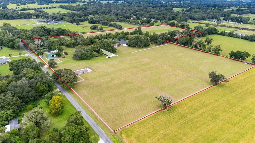 17401 S HIGHWAY 475, SUMMERFIELD, FL 34491