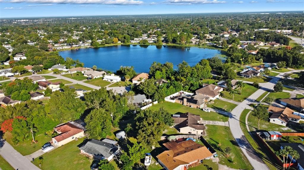 1079 ALLADIN DRIVE, DELTONA, FL 32725 — zdjęcie 2