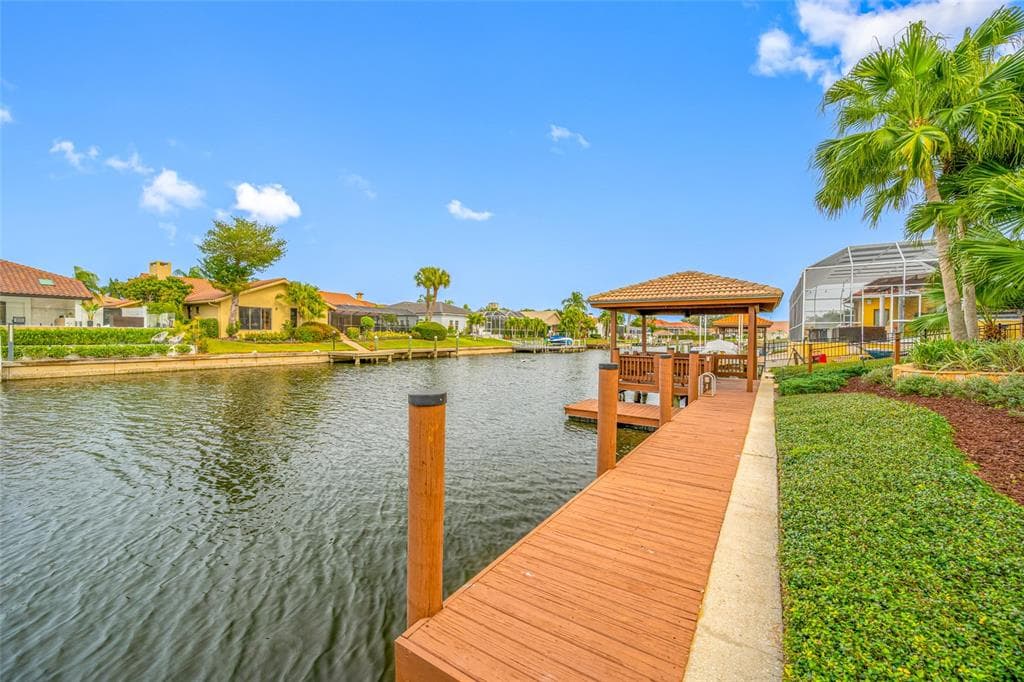 9807 COMPASS POINT WAY, TAMPA, FL 33615 — zdjęcie 3