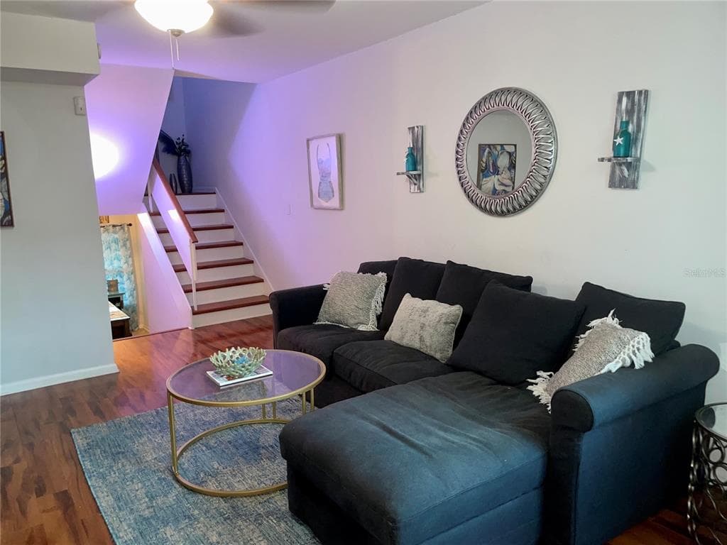 4304 LA RIVIERA COURT, TAMPA, FL 33611 — zdjęcie 3