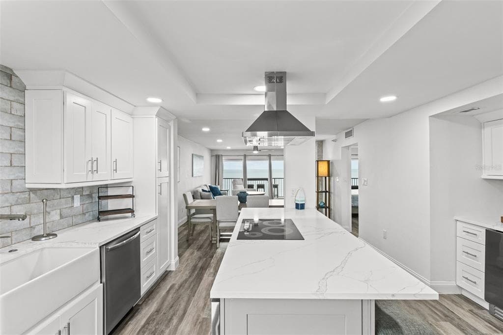 14950 GULF BOULEVARD # 503, MADEIRA BEACH, FL 33708 — zdjęcie 5