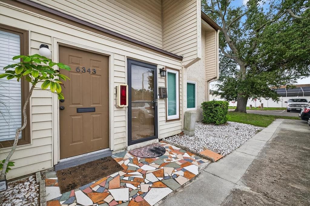 6343 23RD STREET N, ST PETERSBURG, FL 33702