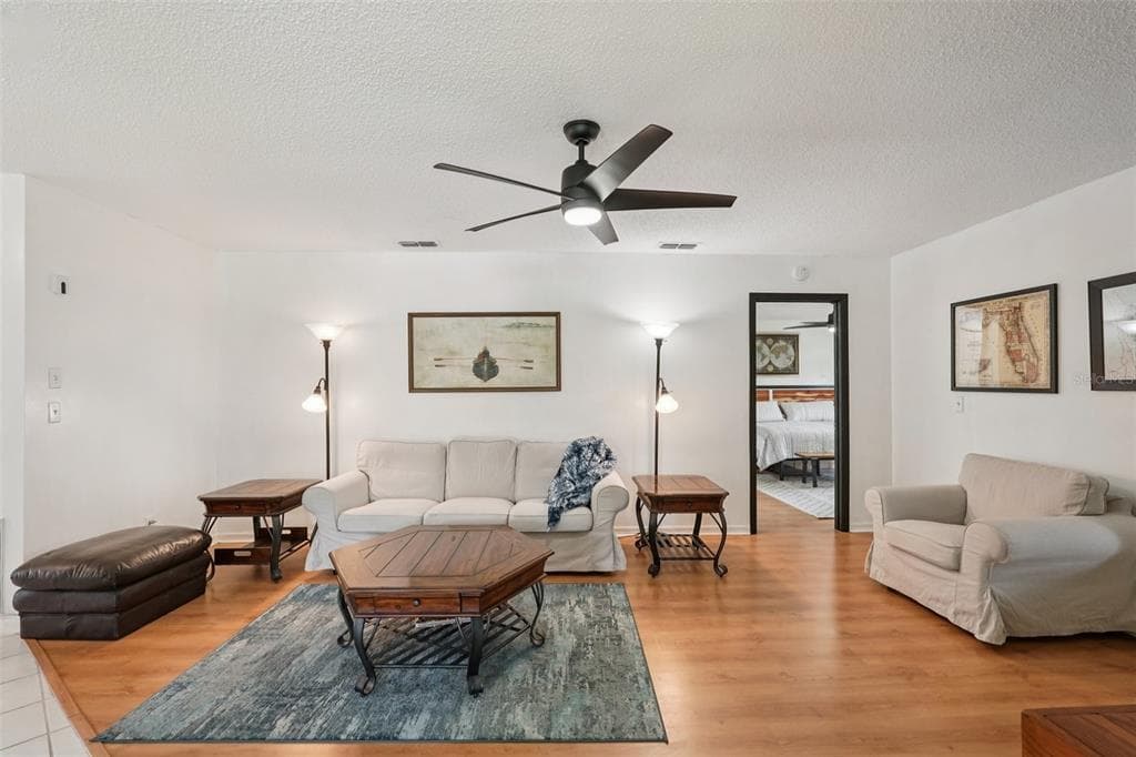 1604 LELAND DRIVE, SUN CITY CENTER, FL 33573 — zdjęcie 5