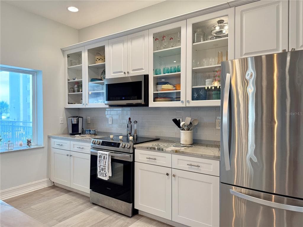 423 S ATLANTIC AVENUE # 102, NEW SMYRNA BEACH, FL 32169 — zdjęcie 5