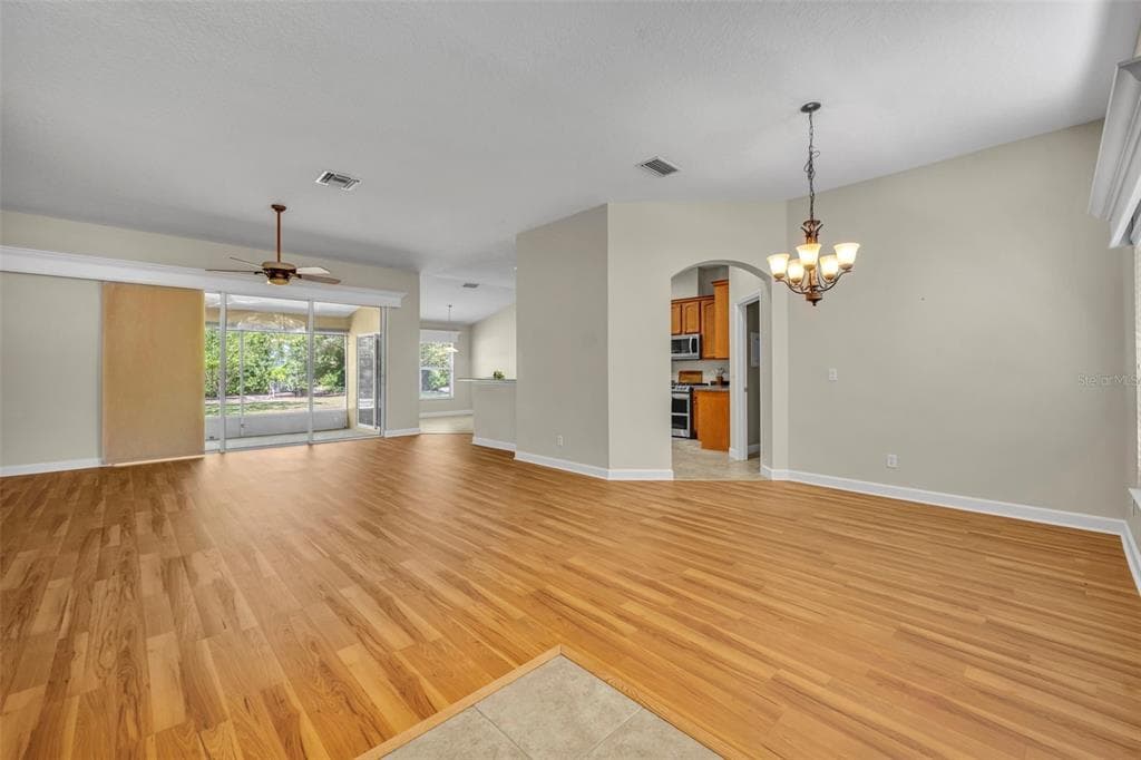 8923 BRIDGEPORT BAY CIRCLE, MOUNT DORA, FL 32757 — zdjęcie 4