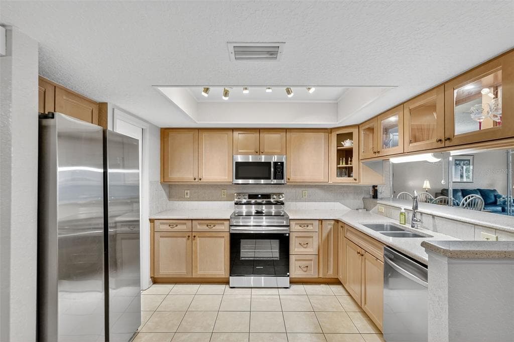 14879 SEMINOLE TRAIL, SEMINOLE, FL 33776 — zdjęcie 4