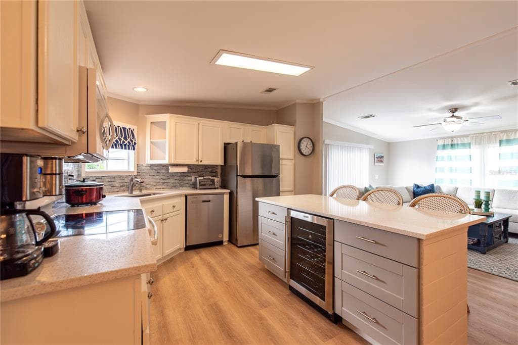 21 AMSTERDAM AVENUE, PUNTA GORDA, FL 33950 — zdjęcie 3