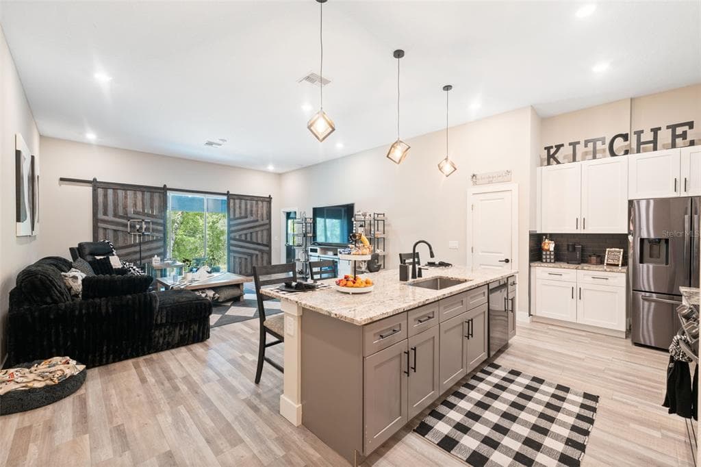 13073 JAYWALK ROAD, WEEKI WACHEE, FL 34614 — zdjęcie 5