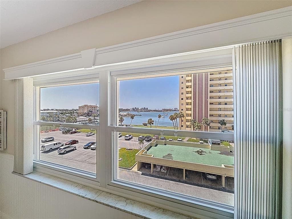 4550 COVE CIRCLE # 507, ST PETERSBURG, FL 33708 — zdjęcie 3